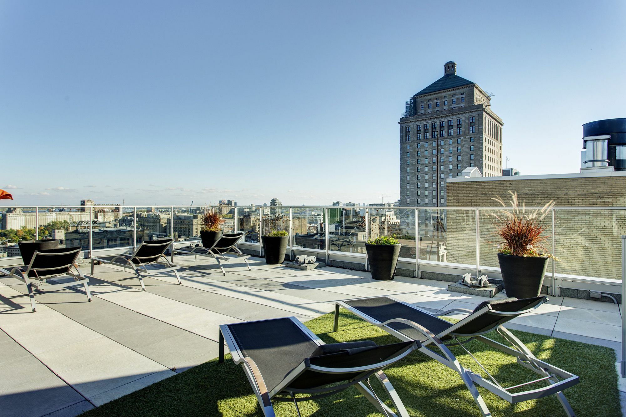 YYC Suite Digs Arriva מראה חיצוני תמונה